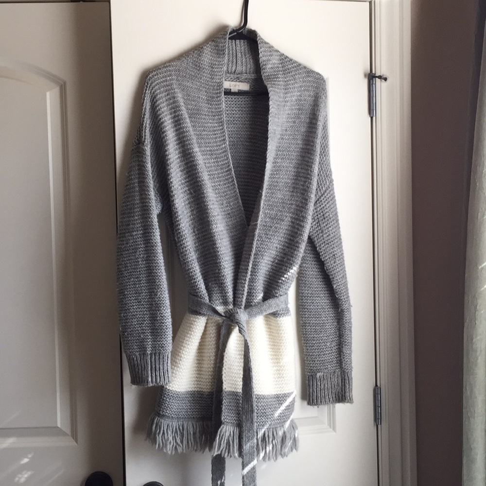EUC grey shrug sweater by Ann Taylor Loft